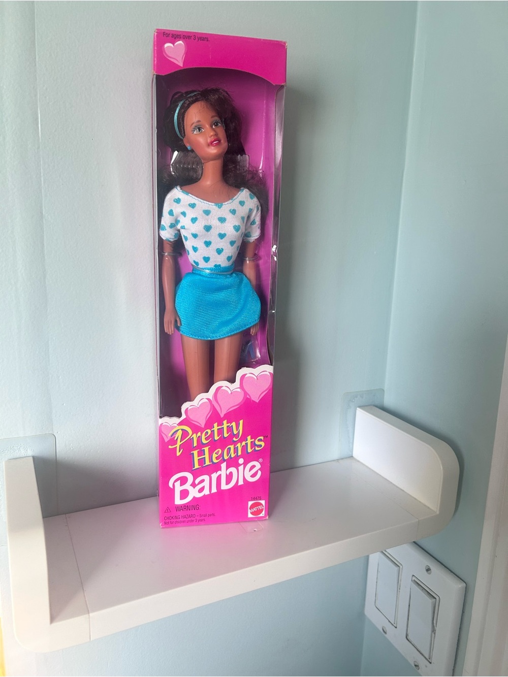 Pretty hearts Barbie brunette Teresa